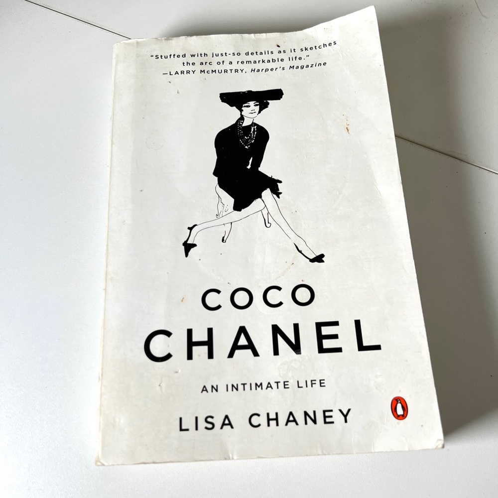 Coco Chanel An Intimate Life By Lisa Chaney Book
